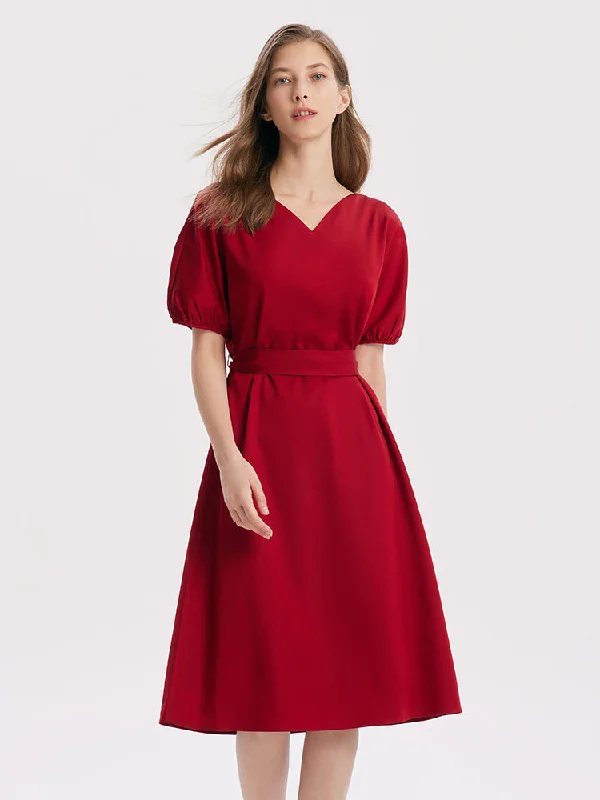 Short Sleeve V-Neck Midi Dress